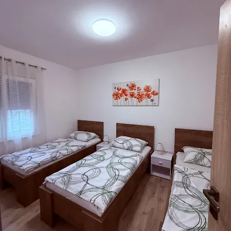 Pensjonat Josip&stella 3*